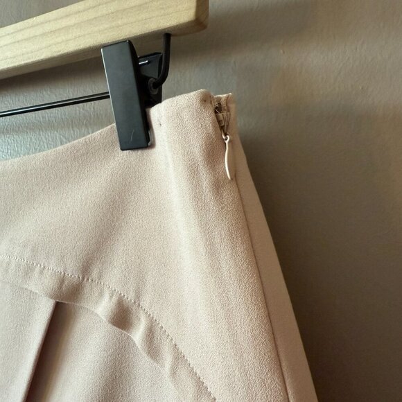 Women's S BCBGMaxAzria Codie Skort Light Pink - Picture 6 of 11